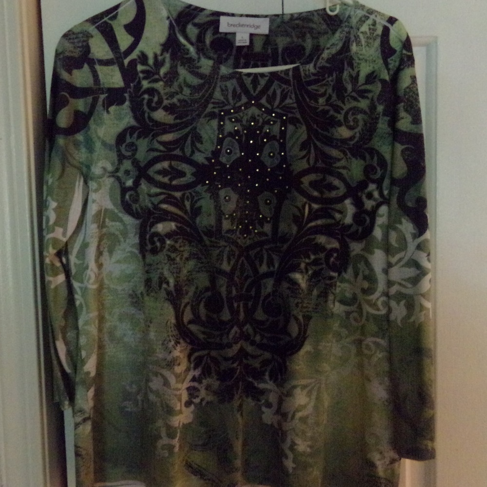 Green multi top